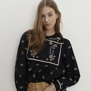 Sofie Schnoor - embroidered blouse